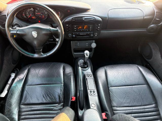 Used 2000 Porsche 911 Carrera RWD image 10