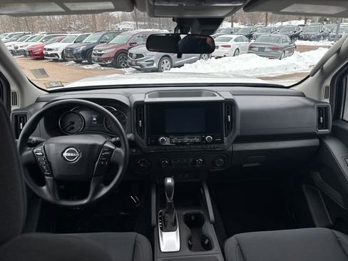 Used 2025 Nissan Frontier S w/ S Utility Package image 10