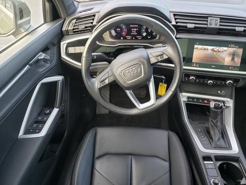 Used 2022 Audi Q3 2.0T Premium Plus w/ Premium Plus Package AWD/4WD image 15