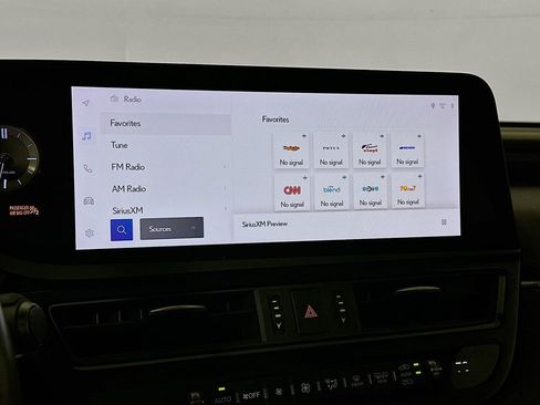Used 2023 Lexus ES 300h w/ Accessory Package (Z1) FWD image 21