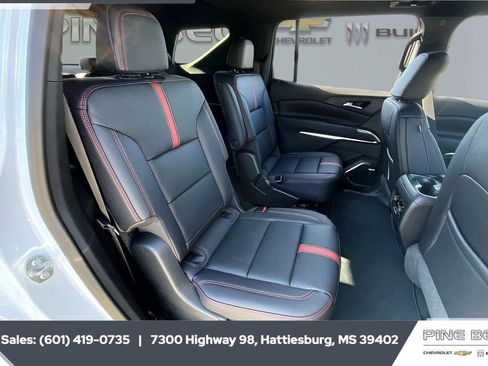 New 2026 Chevrolet Traverse RS FWD image 20