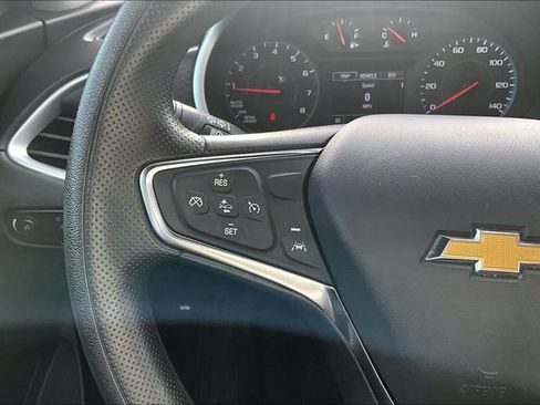 Used 2023 Chevrolet Malibu LT image 11