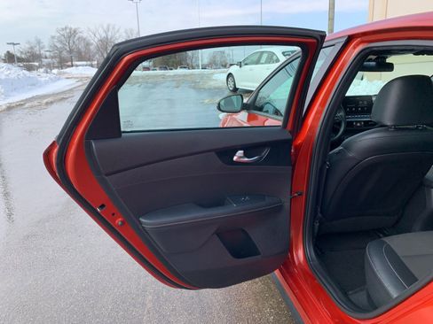 Used 2021 Kia Forte GT-Line image 22