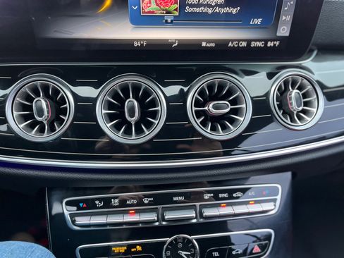 Used 2020 Mercedes-Benz E 450 4MATIC Coupe w/ AMG Line image 32