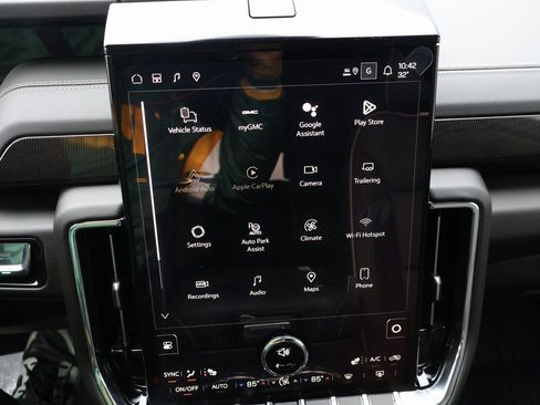 New 2026 GMC Yukon Elevation w/ LPO, Floor Liner Package image 23