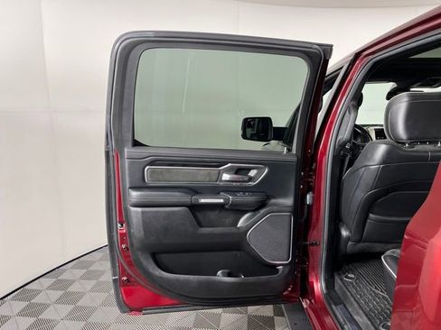 Used 2019 RAM 1500 Laramie AWD/4WD image 38