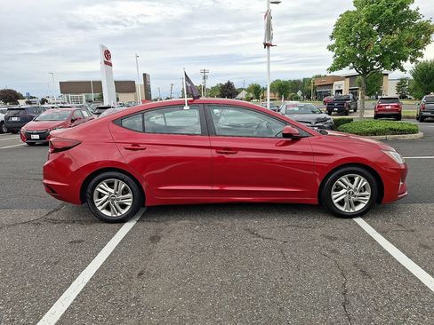 Used 2019 Hyundai Elantra Value Edition FWD image 7