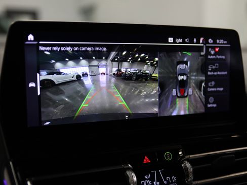 Used 2023 BMW M8 Competition image 29