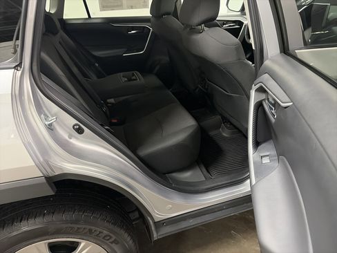 Used 2023 Toyota RAV4 XLE image 31