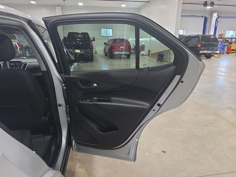Used 2020 Chevrolet Equinox LT AWD/4WD image 27