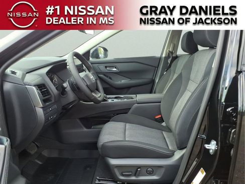 New 2026 Nissan Rogue SV image 22