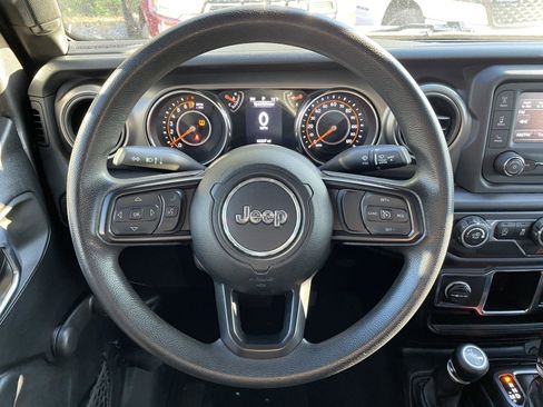 Certified 2021 Jeep Gladiator Sport image 14