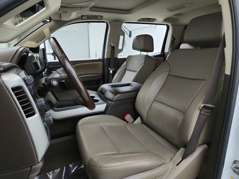 Used 2018 Chevrolet Silverado 3500 LTZ image 14