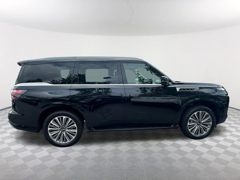 Used 2025 INFINITI QX80 Sensory AWD/4WD image 4