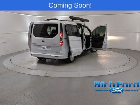Used 2020 Ford Transit Connect XLT image 9