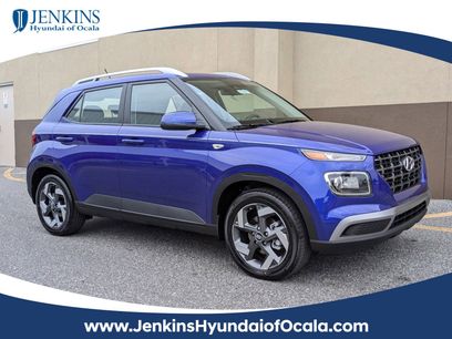 New 2025 Hyundai Venue SEL