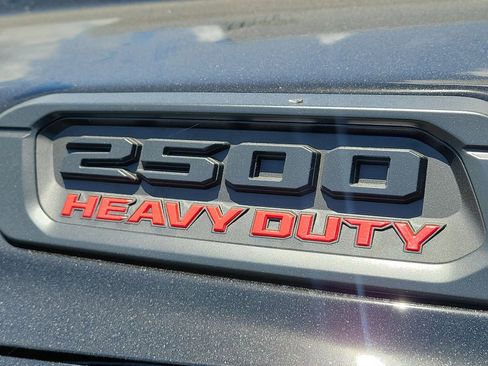 New 2026 RAM 2500 Big Horn AWD/4WD image 7