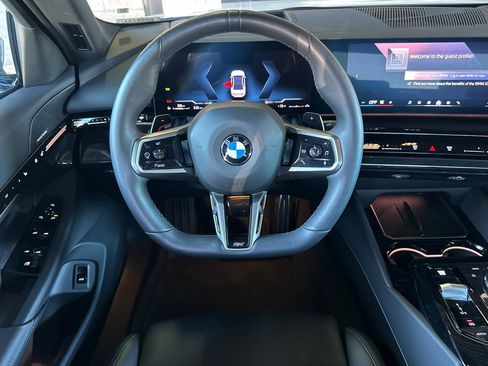 Used 2026 BMW 530i w/ M Sport Package RWD image 18
