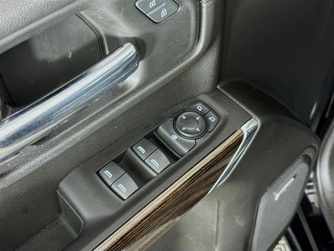 Used 2020 GMC Sierra 1500 Elevation w/ Elevation Value Package image 19