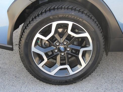 Used 2017 Subaru Crosstrek 2.0i Limited image 31