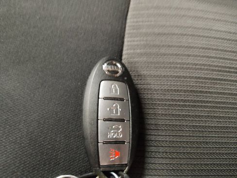 Used 2023 Nissan Sentra SV FWD image 32
