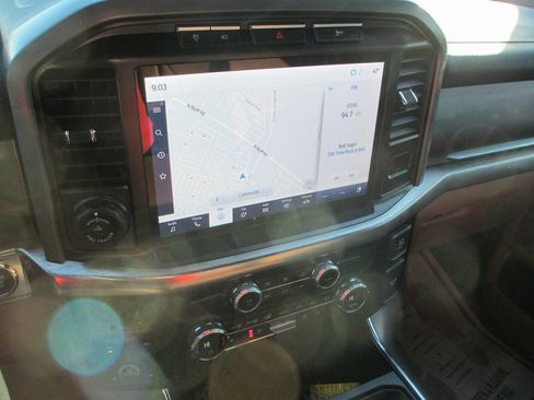 Used 2021 Ford F150 Lariat w/ Equipment Group 502A High image 25