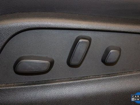 Used 2022 Cadillac XT4 Sport w/ Comfort Package image 20