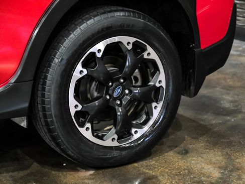 Used 2021 Subaru Crosstrek 2.0i Premium w/ Moonroof Package image 49