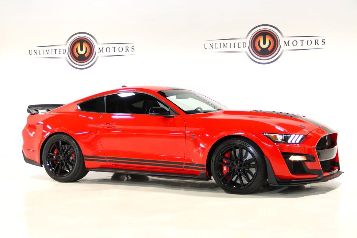 Used 2020 Ford Mustang Shelby GT500 w/ Technology Package RWD image 45