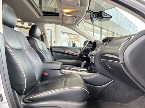 Used 2019 INFINITI QX60 Pure image 24