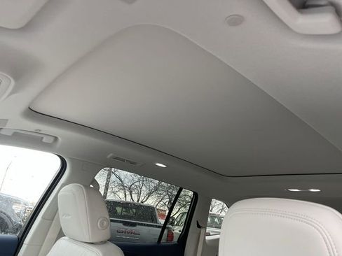 New 2026 Buick Enclave Avenir w/ Super Cruise Package AWD/4WD image 22