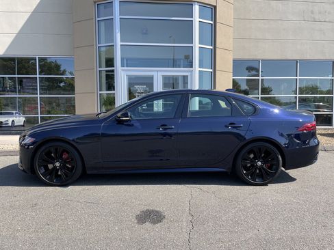Used 2024 Jaguar XF R-Dynamic SE image 4