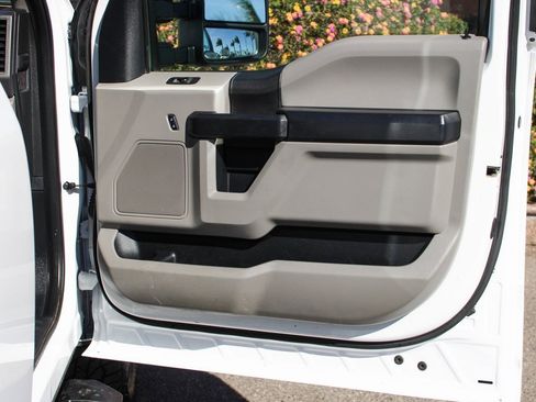 Used 2021 Ford F350 XL w/ Power Equipment Group image 37