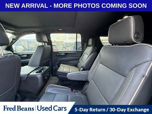 Used 2025 Chevrolet Suburban Premier w/ Sun And Tow Package image 14