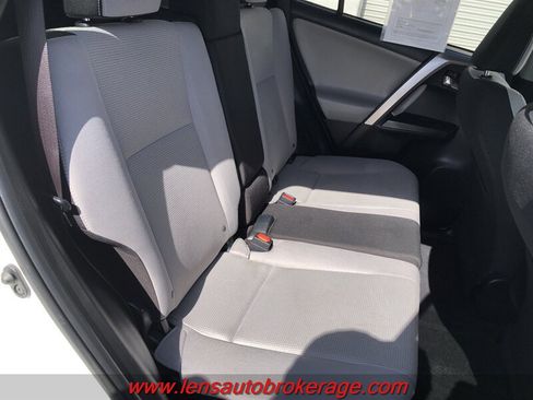 Used 2017 Toyota RAV4 XLE w/ Plus Special Value Package AWD/4WD image 20