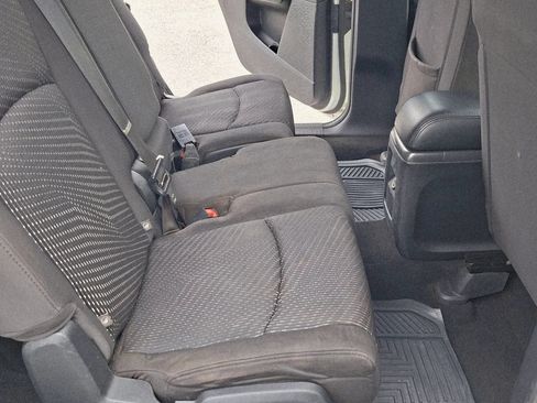 Used 2016 Dodge Journey SE w/ Flexible Seating Group FWD image 12