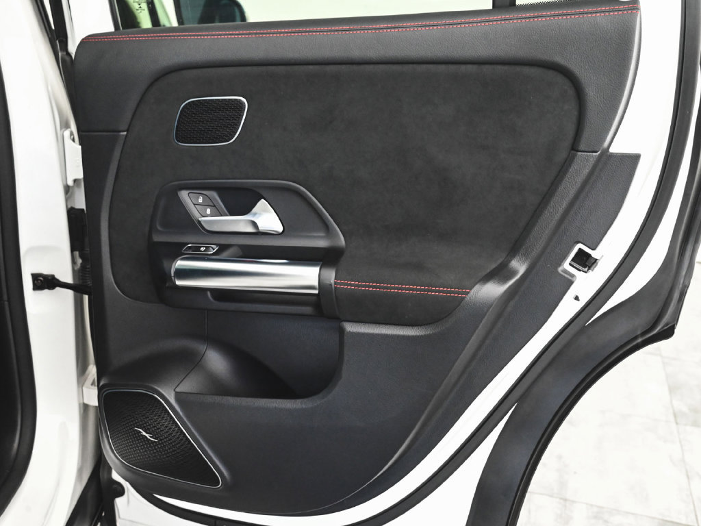 Used 2021 Mercedes-Benz GLA 45 AMG 4MATIC image 13