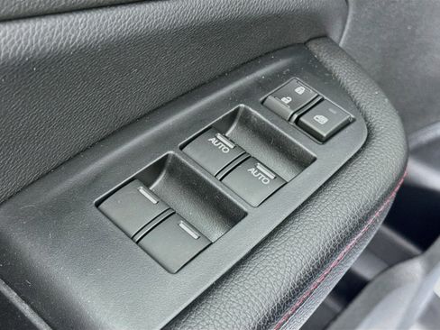 Certified 2024 Honda Ridgeline Black Edition image 18