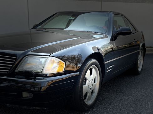 Used 1999 Mercedes-Benz SL 500 image 4