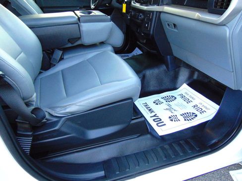 Used 2022 Ford F150 XL w/ Equipment Group 101A High image 9