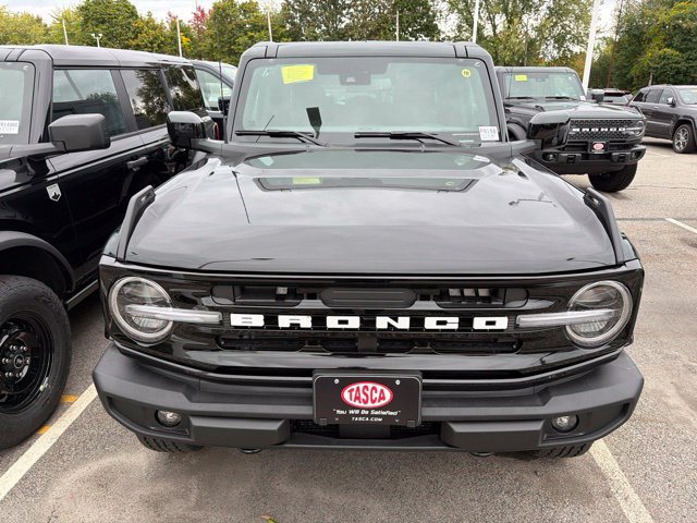New 2026 Ford Bronco Outer Banks AWD/4WD image 2