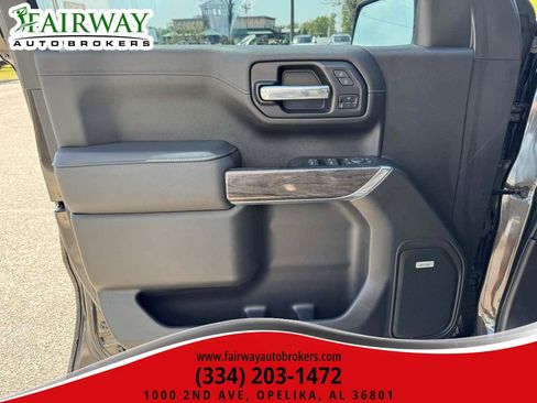 Used 2021 Chevrolet Silverado 1500 LTZ w/ LTZ Convenience Package II AWD/4WD image 30