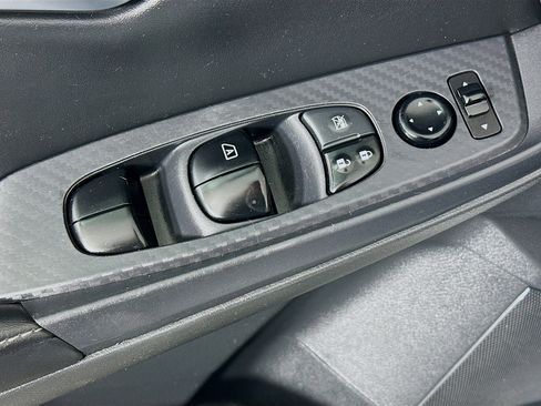 Used 2021 Nissan Sentra SV image 15