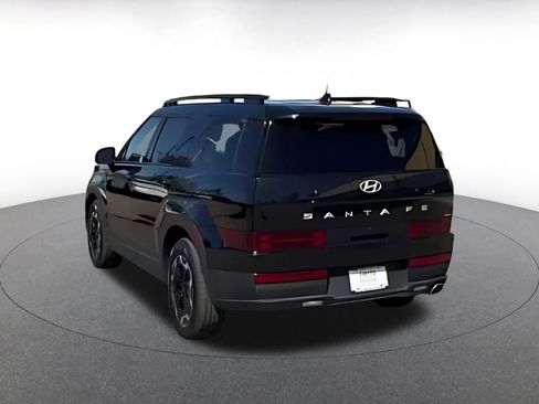 Used 2025 Hyundai Santa Fe SEL AWD/4WD image 16