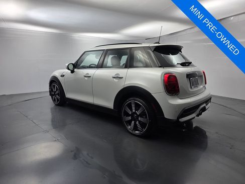 Used 2024 MINI Cooper S FWD image 6
