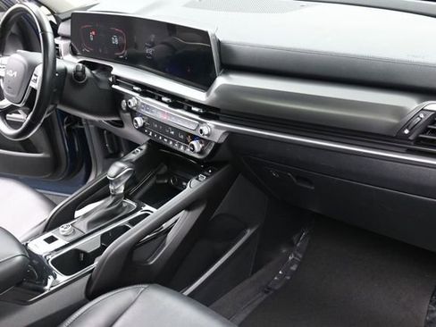 Used 2025 Kia Telluride S FWD image 31