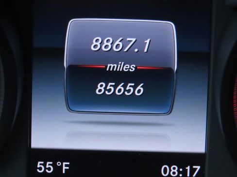 Used 2016 Mercedes-Benz C 300 4MATIC Sedan image 20