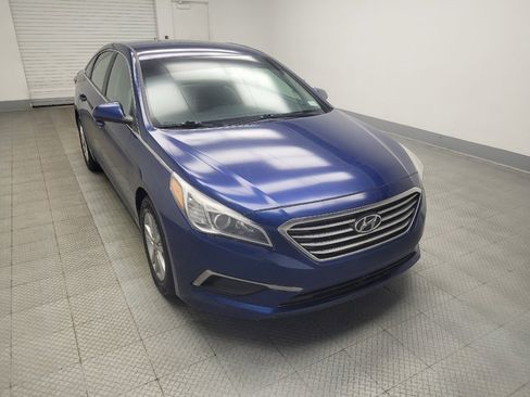 Used 2016 Hyundai Sonata SE w/ Cargo Package FWD image 13