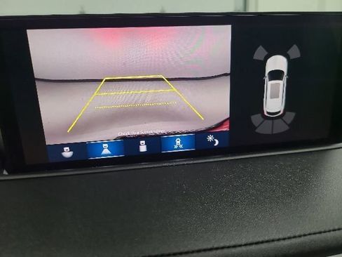 Used 2022 Acura MDX SH-AWD w/ Technology Package image 5