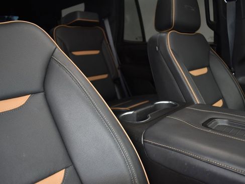 Used 2024 GMC Yukon AT4 image 27